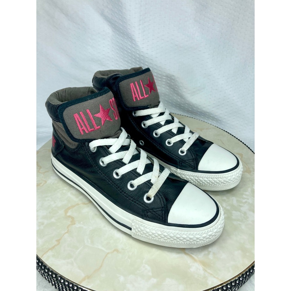 Converse Leather High Top Skater Shoes Kids Sz 5 Black White Streetwear Sneakers